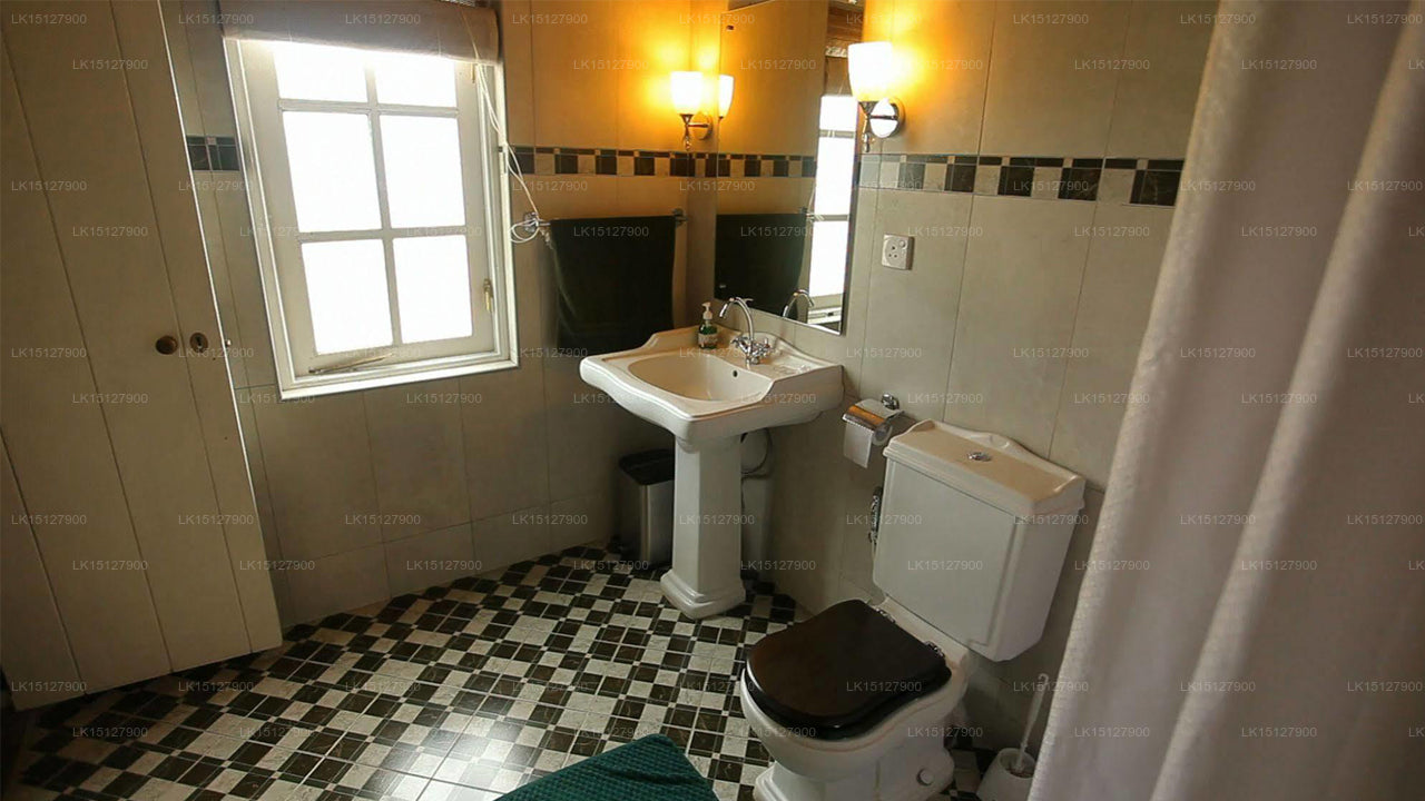 Colonial Holiday Bungalow Senani, Nuwara Eliya