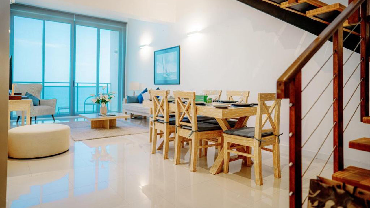 Oceanfront Condo by the Beach, Galle