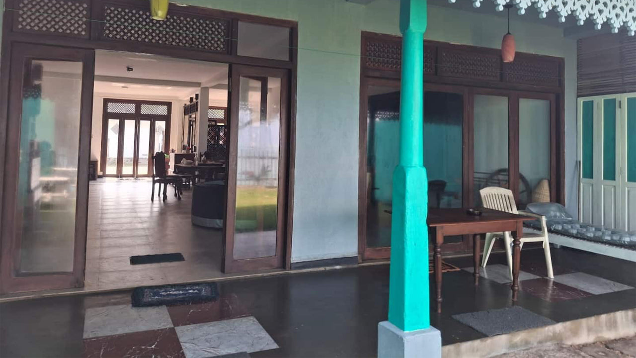 Garland Beach Villa, Hikkaduwa