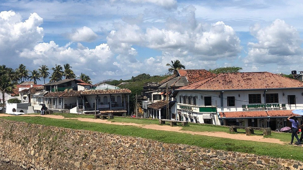 Galle Fort Guided Tour with Entrance Tickets