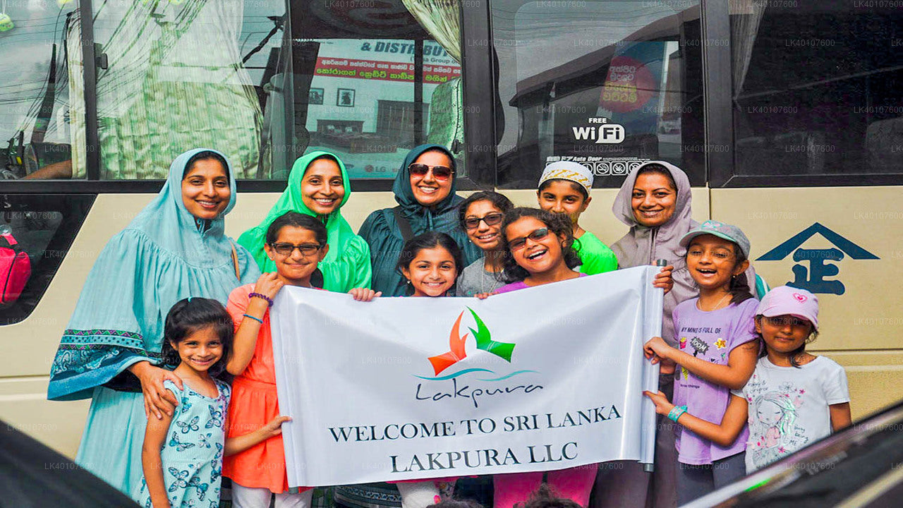 Udawalawe City to Colombo Airport (CMB) Private Transfer