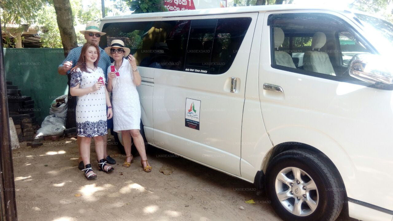 Colombo City to Nuwara Eliya City Private Transfer with Rafting Adventure