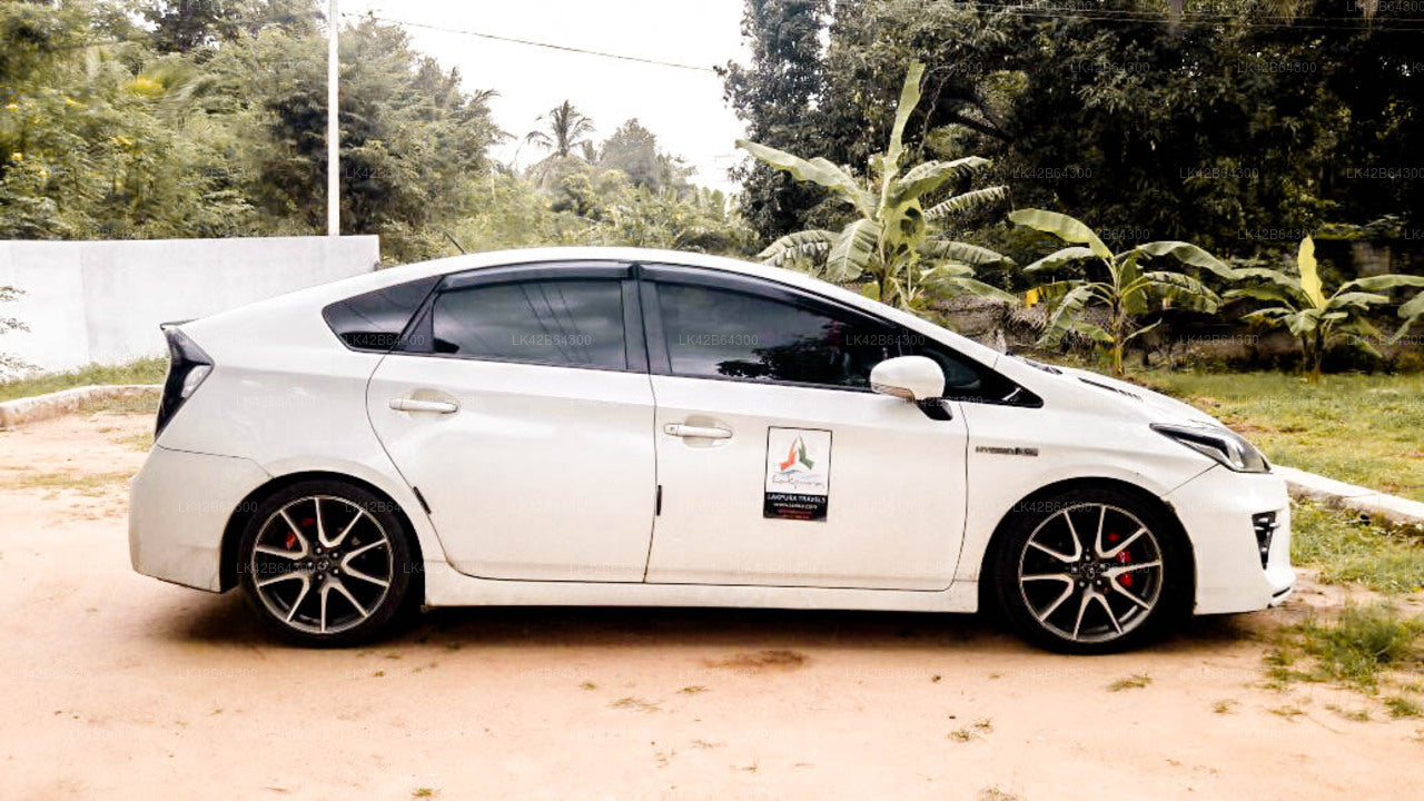 Pasikuda City to Sigiriya City Private Transfer