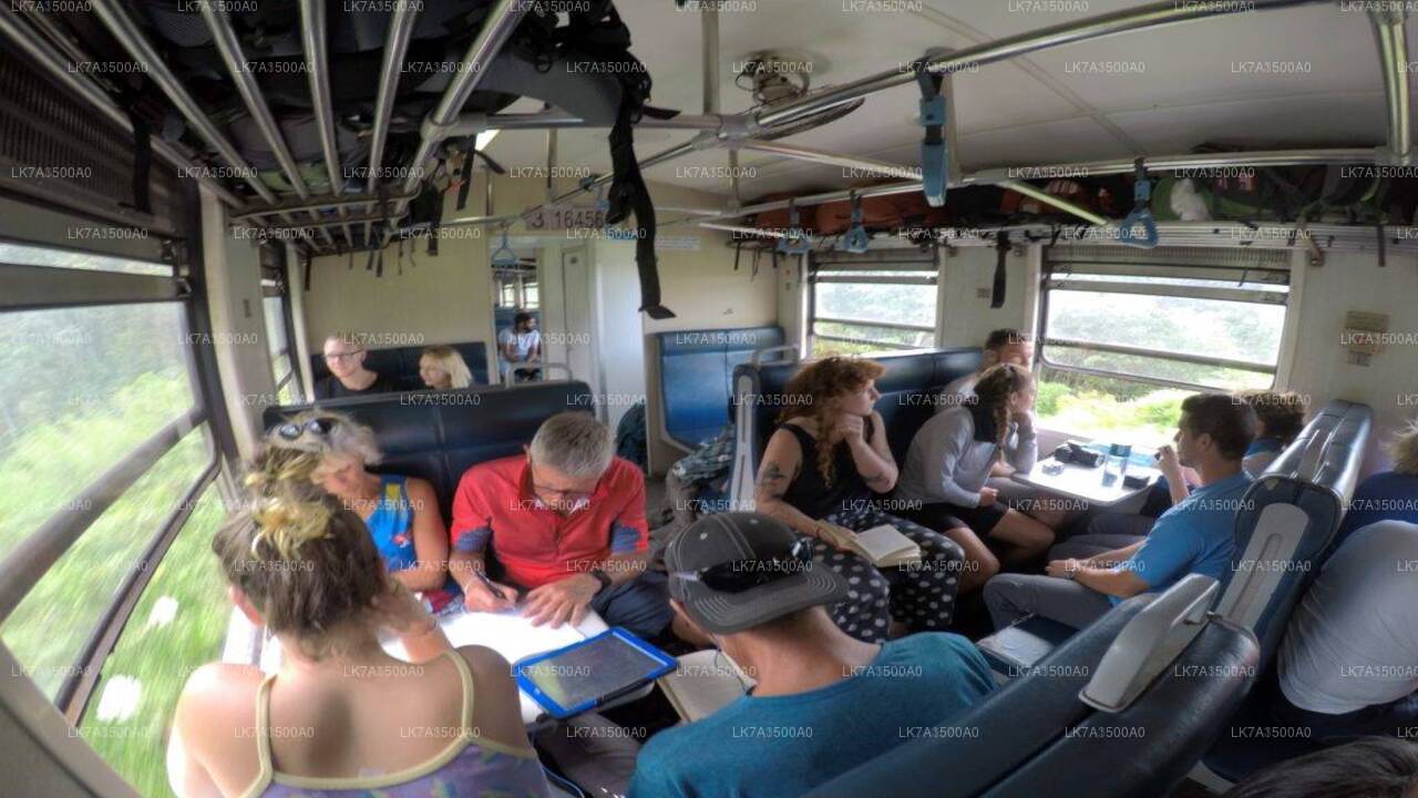 Colombo to Ella train ride on (Train No: 1005 "Podi Menike")