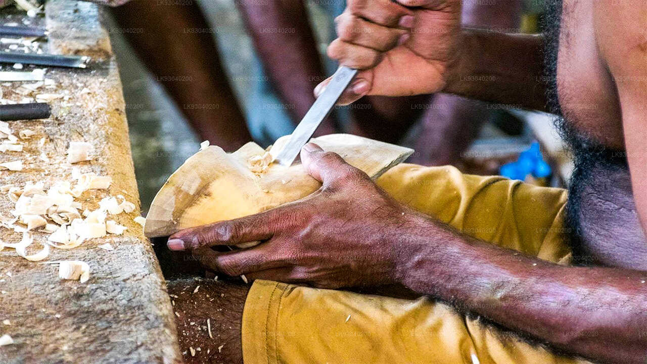 Mask Making Workshop from Weligama